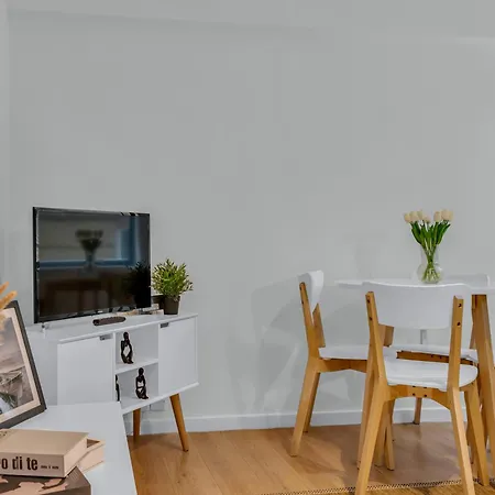 Mysquare Mansion House Apartment Queens Quay